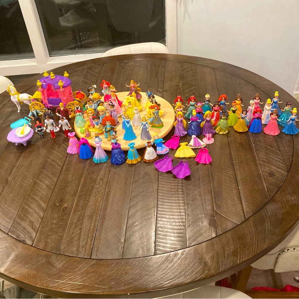 Huge Lot of Discontinued Disney Princess Figurines, and Magi-clip princesses!